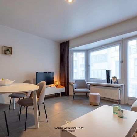 Spacious Apartment Closeby The Sea Up To 6 People! Ostende Kültér fotó